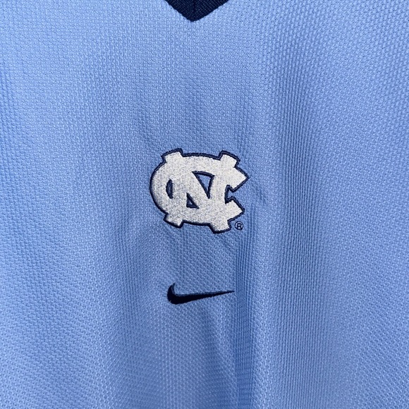 Nike UNC Pullover - Picture 3 of 8